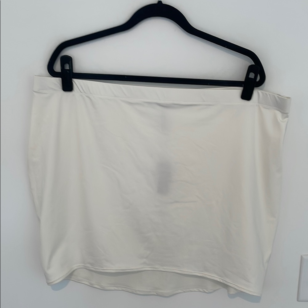 SKIMS NWT Signature Swim Tube Skirt, White/Cream - Size 4X - Picture 2 of 5